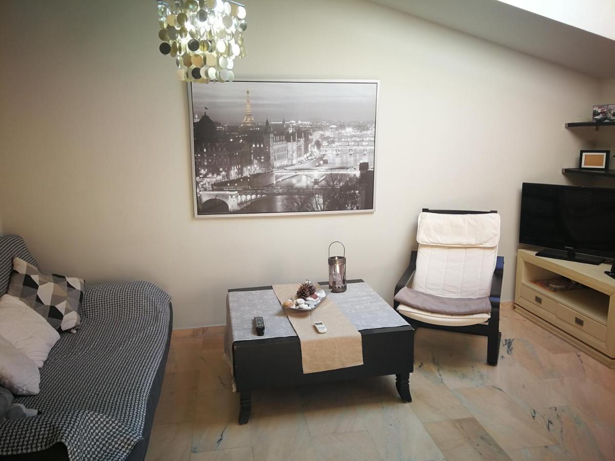 פואנגירולה Apartamento Atico Carmen מראה חיצוני תמונה