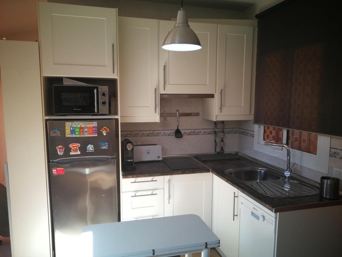 פואנגירולה Apartamento Atico Carmen מראה חיצוני תמונה
